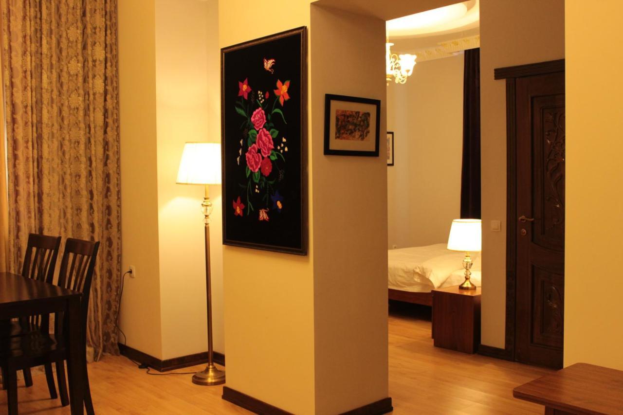 Kok-Art Hotel Jalal-Abad Eksteriør bilde